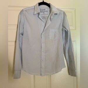 Women’s XSmall Frank & Eileen light blue button down blouse. Great condition